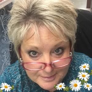 Meet your Posher, Sandy